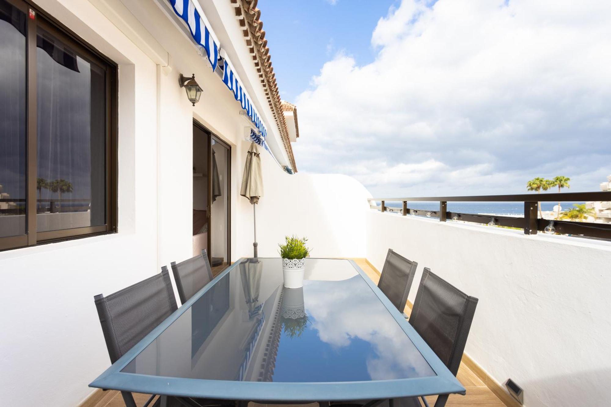 Seguro El Sol En Playa De La Arena Apartment Puerto de Santiago  Exterior photo